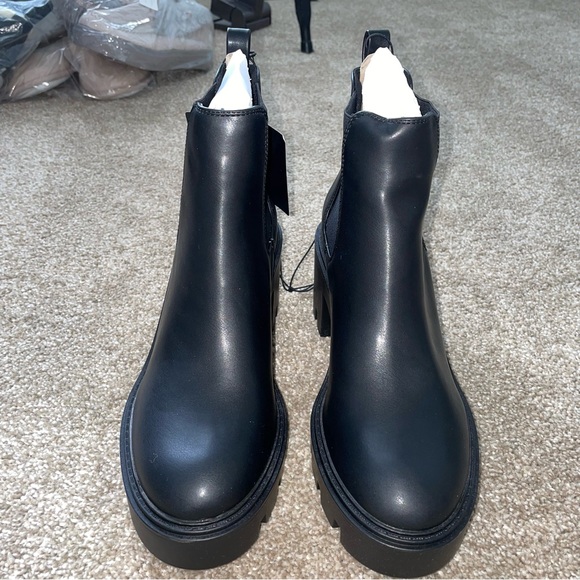 Forever 21 Chunky Boots - Picture 2 of 4